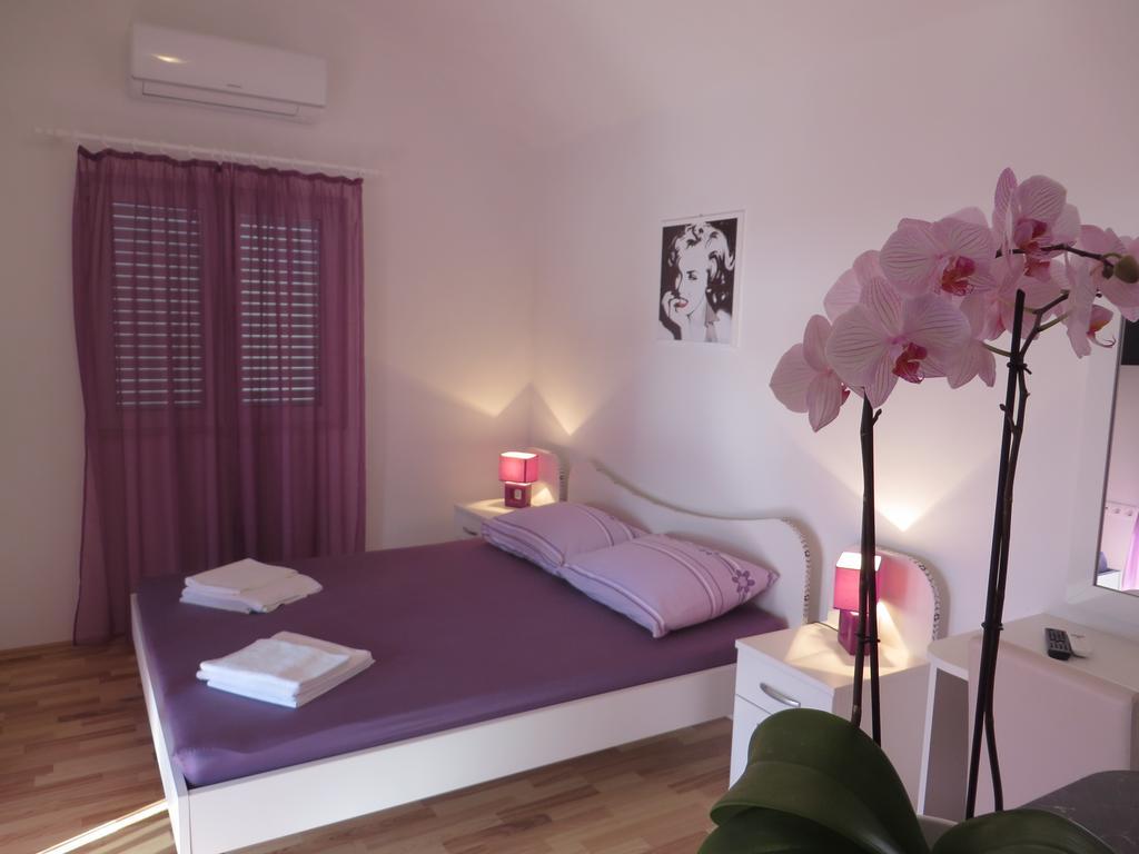 Apartments Petar Hvar Town Quarto foto